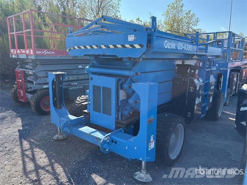 Genie GS4390 Diesel Scissor Lift Šķerveida pacēlāji