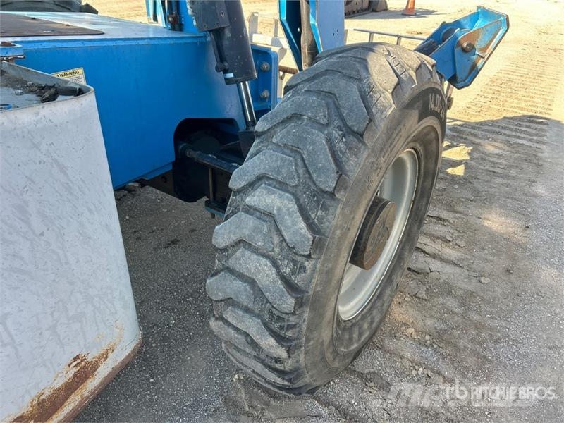 Genie GTH-1056 Telescopic handlers