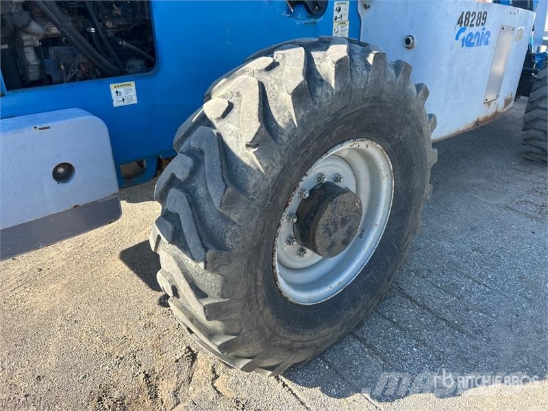 Genie GTH-1056 Telescopic handlers