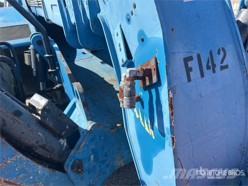 Genie GTH-1256 Telehandler 伸縮臂操作車