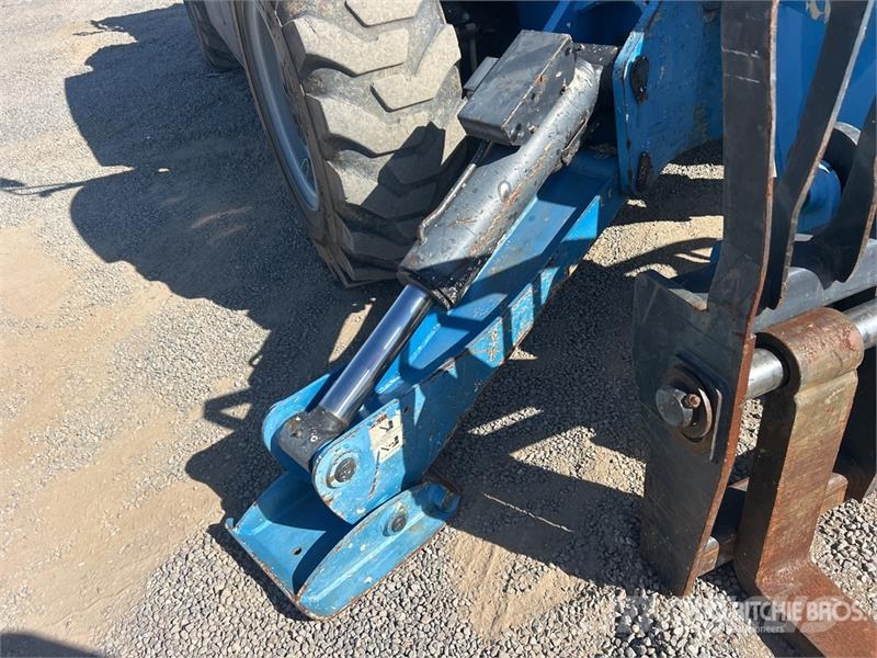 Genie GTH-1256 Telehandler 伸縮臂操作車