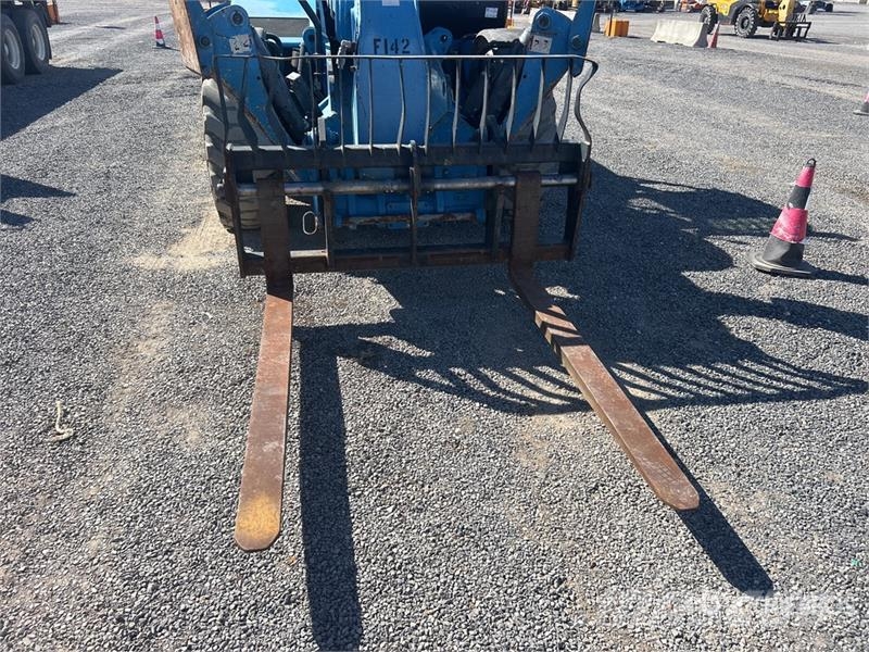 Genie GTH-1256 Telehandler 伸縮臂操作車