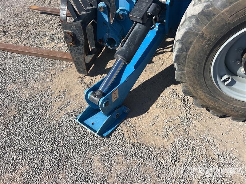 Genie GTH-1256 Telehandler 伸縮臂操作車