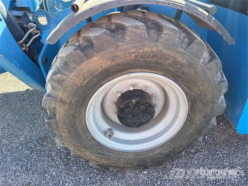 Genie GTH-1256 Telehandler 伸縮臂操作車
