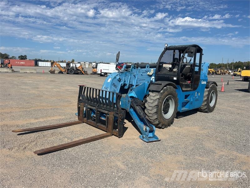 Genie GTH-1256 Telehandler 伸縮臂操作車
