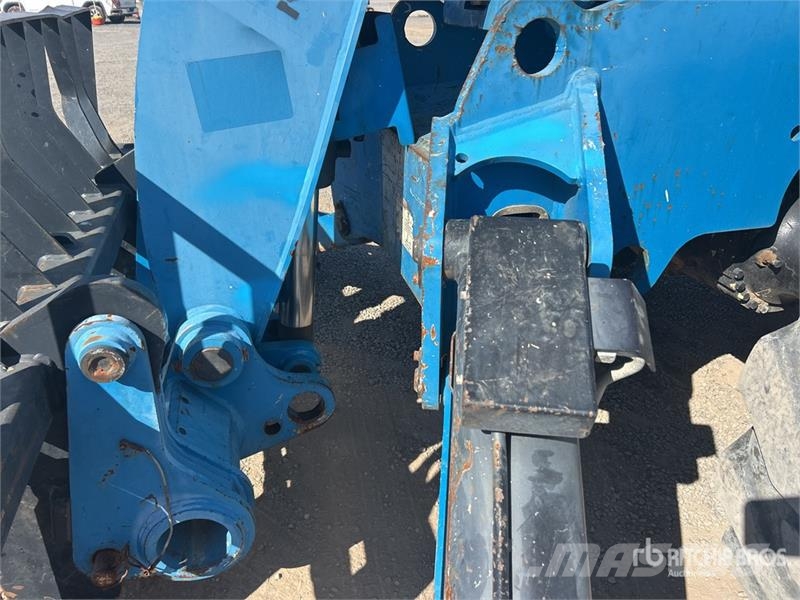 Genie GTH-1256 Telehandler 伸縮臂操作車