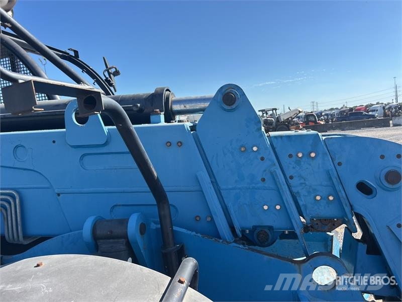 Genie GTH-1256 Telehandler 伸縮臂操作車
