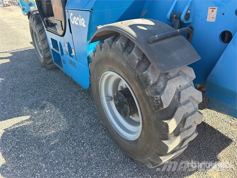 Genie GTH-1256 Telehandler 伸縮臂操作車