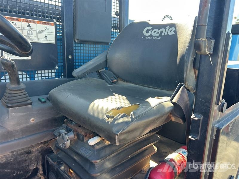 Genie GTH-1256 Telehandler 伸縮臂操作車