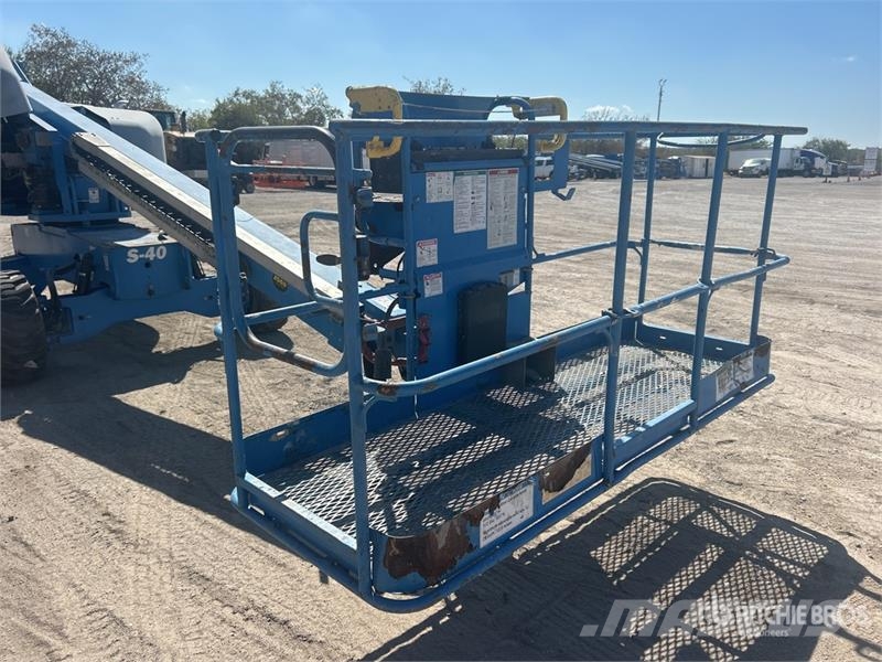 Genie S-40 4WD Diesel Telescopic Boom Lift Teleszkópos emelők