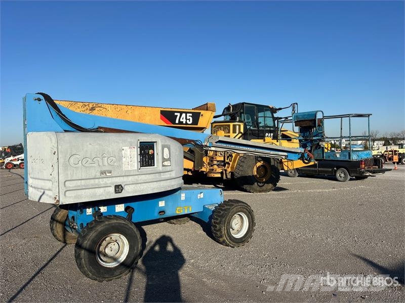 Genie S-40 4WD Diesel Telescopic Boom Lift (Inoperable) Teleskoplifte