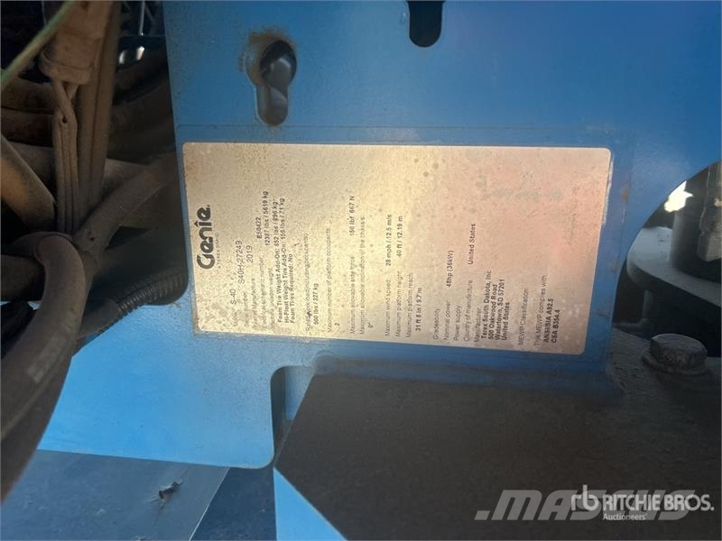 Genie S-40 4WD Diesel Telescopic Boom Lift Teleszkópos emelők