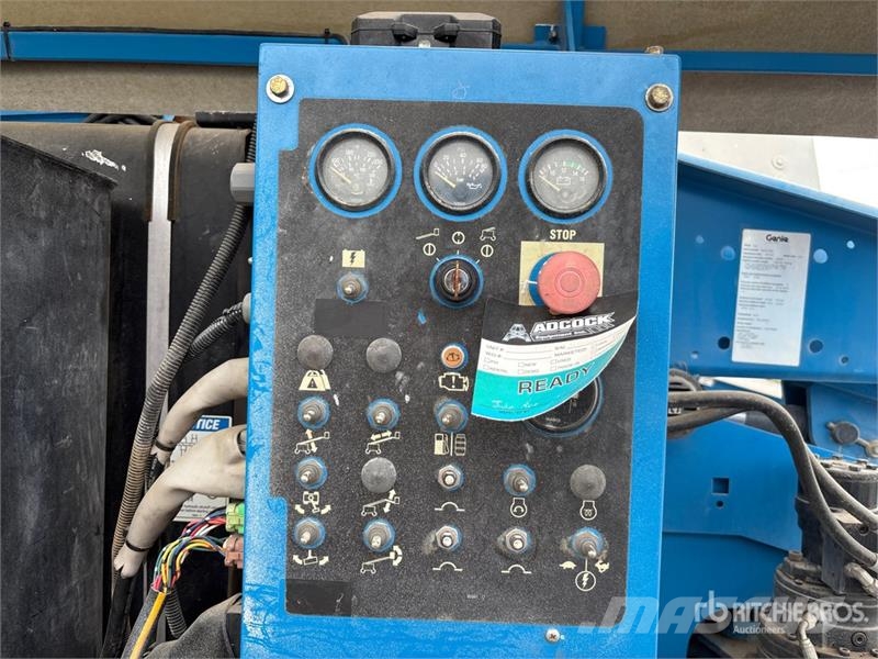 Genie S-40 4WD Dual Fuel Telescopic Boom Lift Piattaforme a braccio telescopico
