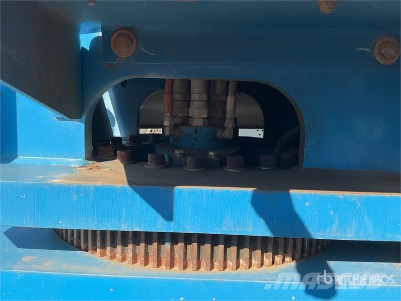 Genie S-40 4WD Dual Fuel Telescopic Boom Lift Teleskopske podizne platforme
