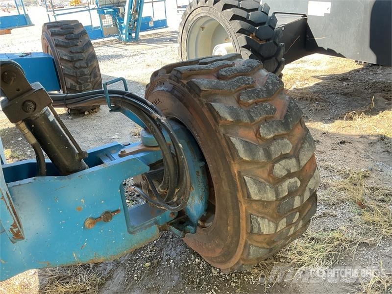 Genie S-40 4WD Dual Fuel Telescopic Boom Lift Teleskopske podizne platforme