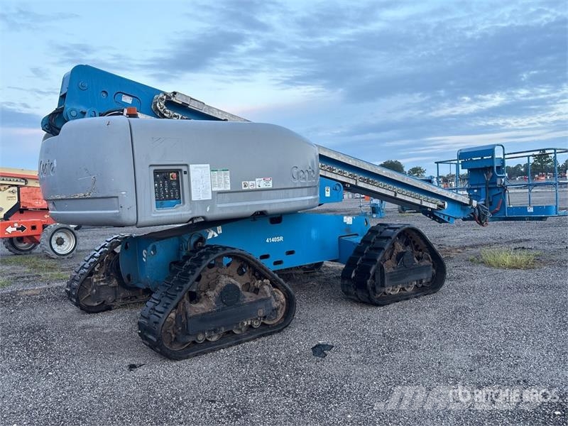 Genie S-60 Crawler Diesel Telescopic Boom Lift Teleskopiskie pacēlāji