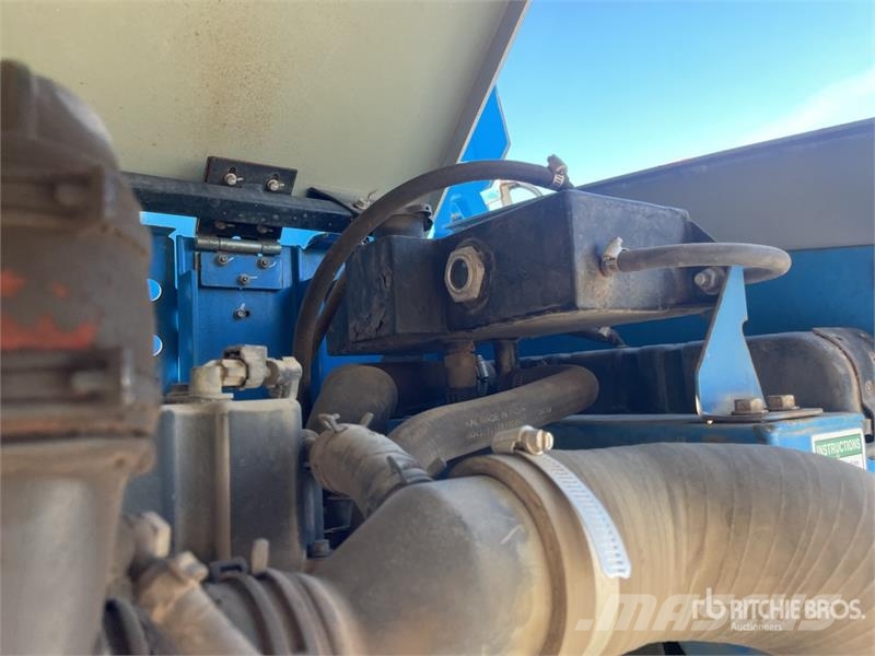 Genie S-60 XC Trax Crawler Diesel Telescopic Boom Lift Teleskopbühnen