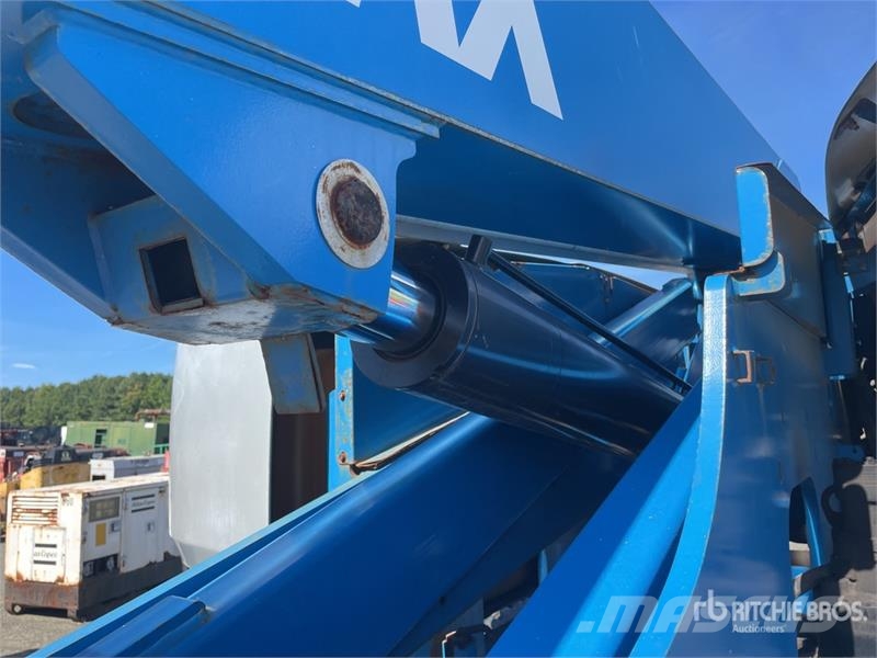 Genie S-60 XC Trax Crawler Diesel Telescopic Boom Lift Teleskopbühnen