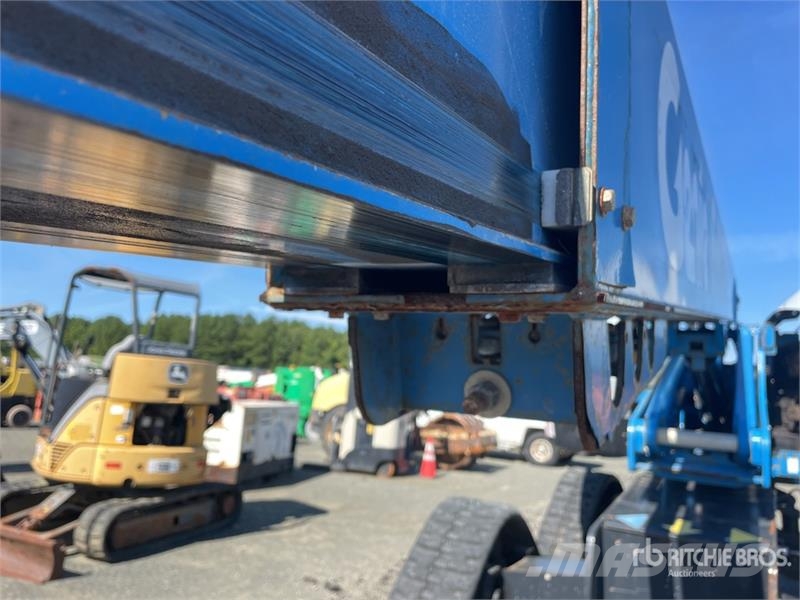 Genie S-60 XC Trax Crawler Diesel Telescopic Boom Lift Teleskopbühnen