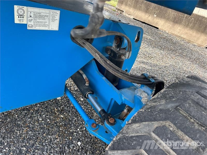 Genie S-60X 4WD Diesel Telescopic Boom Lift Telescopic boom lifts