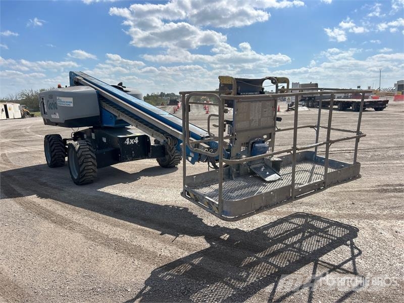 Genie S-60X 4WD Diesel Telescopic Boom Lift Telescopic boom lifts