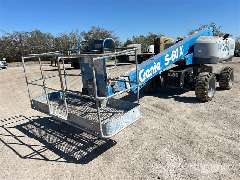 Genie S-60X 4WD Diesel Telescopic Boom Lift ブームリフト 直伸型