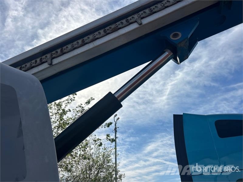 Genie S-60X 4WD Diesel Telescopic Boom Lift ブームリフト 直伸型