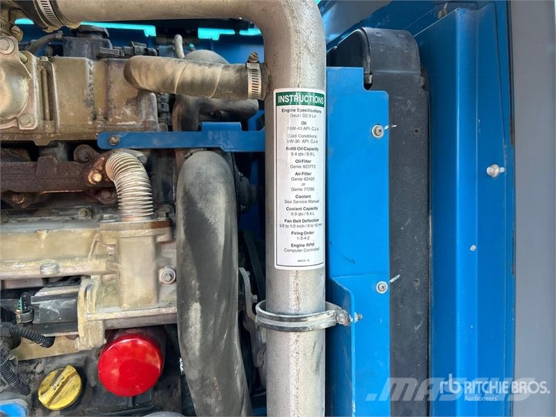 Genie S-60X 4WD Diesel Telescopic Boom Lift Telescopic boom lifts