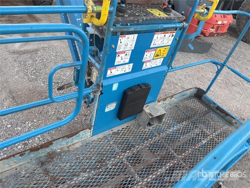 Genie S-65 4WD Diesel Telescopic Boom Lift Nacelles télescopiques