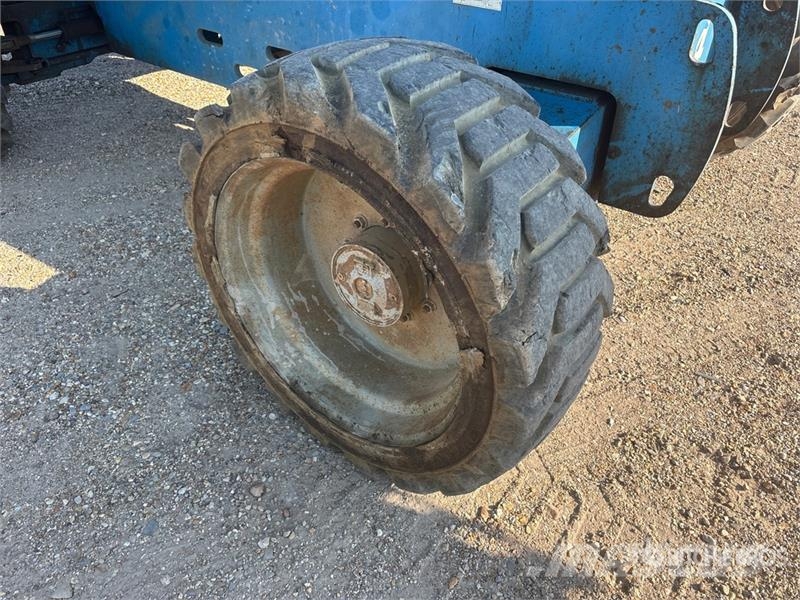 Genie S-65 4WD Diesel Telescopic Boom Lift Nacelles télescopiques