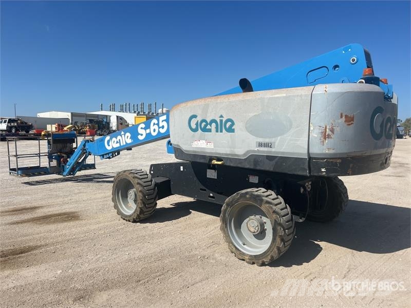 Genie S-65 4WD Diesel Telescopic Boom Lift Piattaforme a braccio telescopico