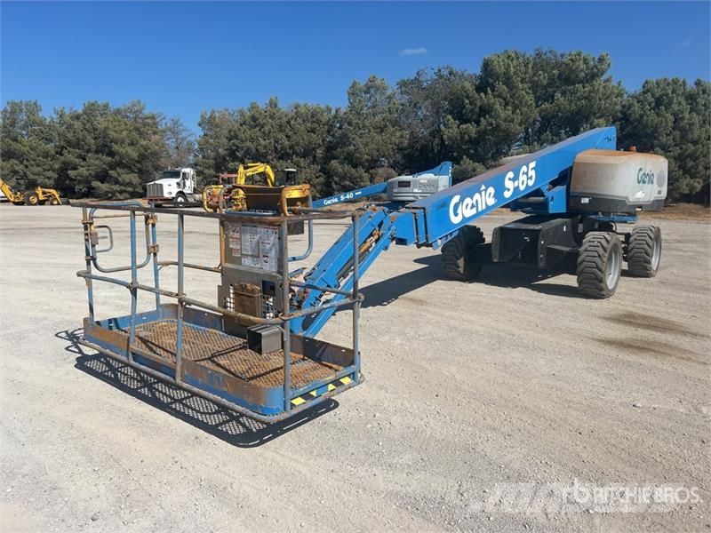 Genie S-65 4WD Diesel Telescopic Boom Lift Piattaforme a braccio telescopico