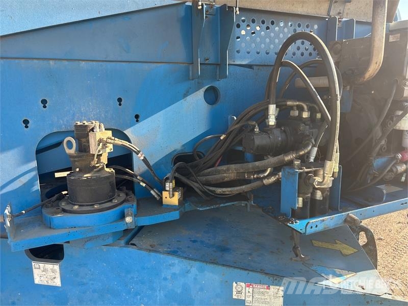 Genie S-65 4WD Diesel Telescopic Boom Lift Nacelles télescopiques