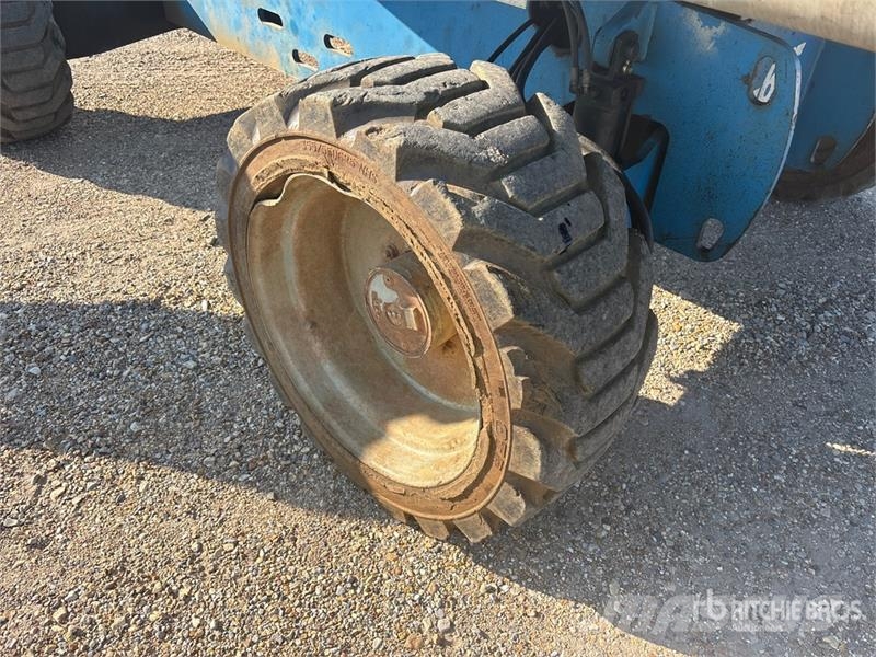 Genie S-65 4WD Diesel Telescopic Boom Lift Nacelles télescopiques