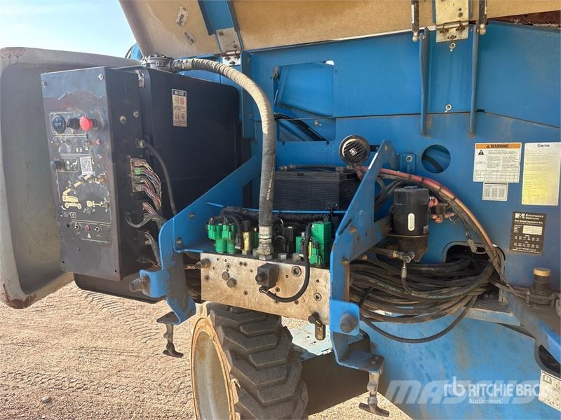Genie S-65 4WD Diesel Telescopic Boom Lift Nacelles télescopiques