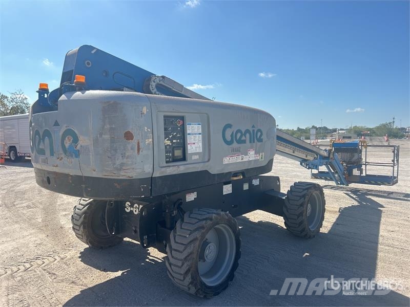 Genie S-65 4WD Diesel Telescopic Boom Lift Piattaforme a braccio telescopico
