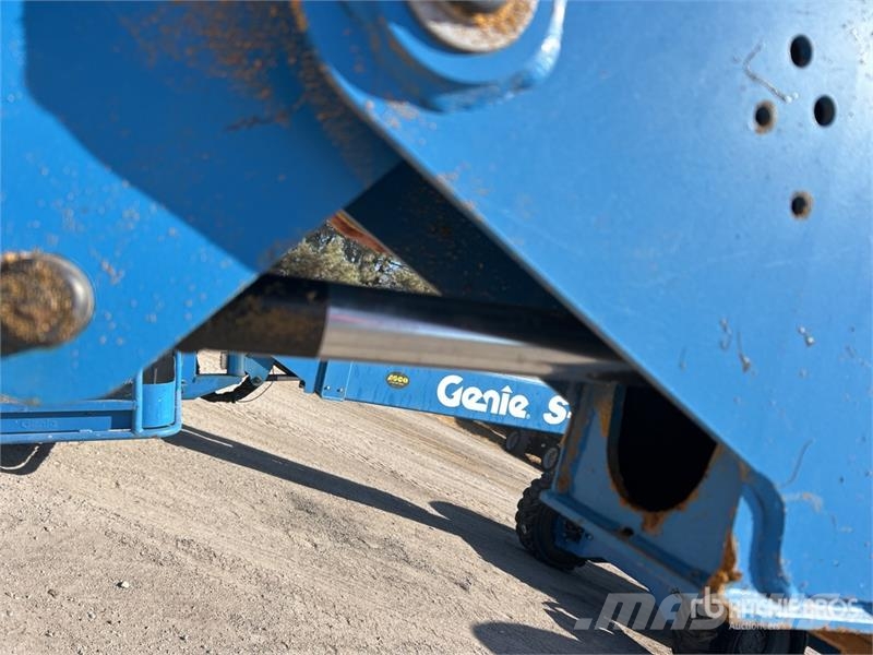 Genie S-65 4WD Diesel Telescopic Boom Lift Piattaforme a braccio telescopico