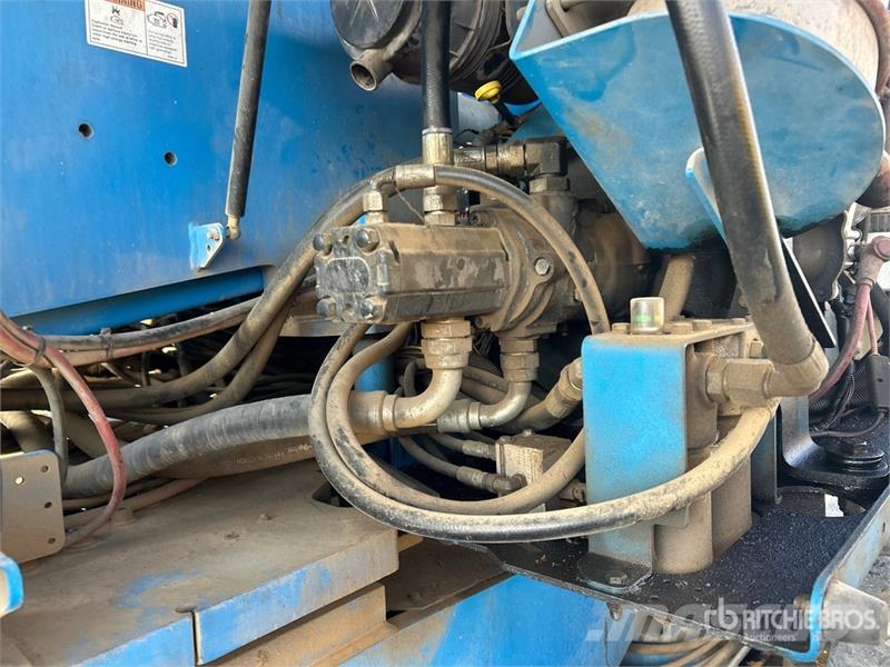 Genie S-80 4WD Diesel Telescopic Boom Lift Telescopic boom lifts