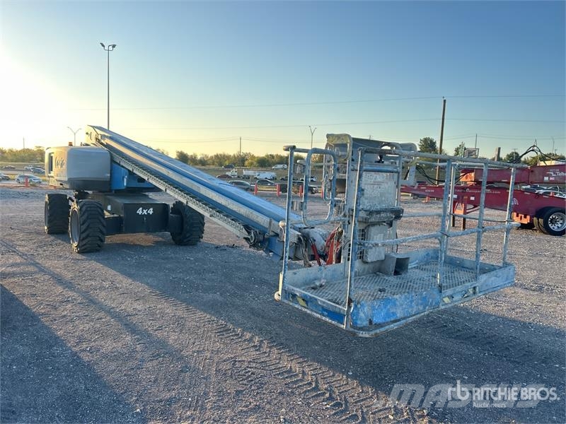 Genie S-80 XC 4WD Diesel Telescopic Boom Lift Nacelles télescopiques