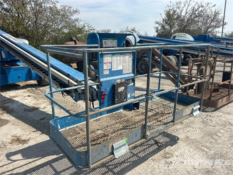 Genie S-80X 4WD Diesel Telescopic Boom Lift Teleskopiskie pacēlāji