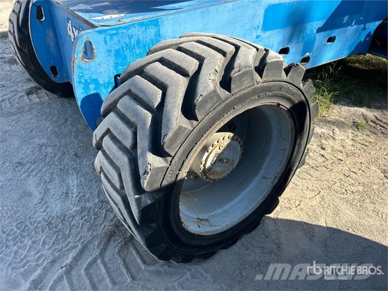 Genie S-80X 4WD Diesel Telescopic Boom Lift Teleskopiskie pacēlāji