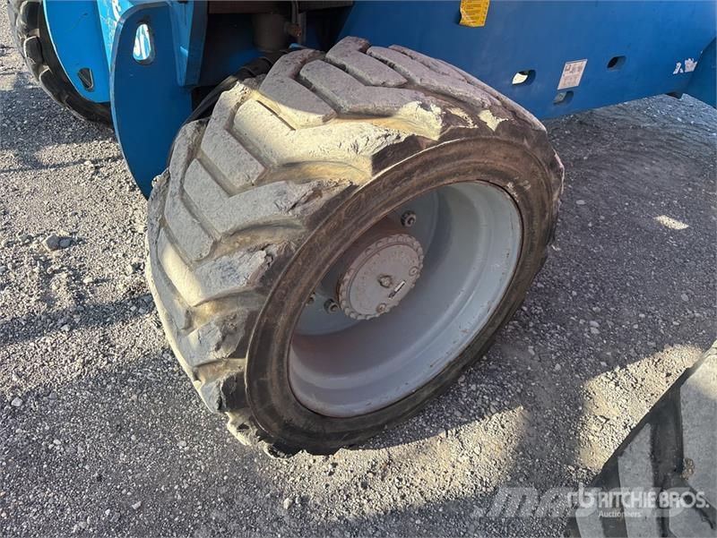 Genie S-80X 4WD Diesel Telescopic Boom Lift Telescopic boom lifts