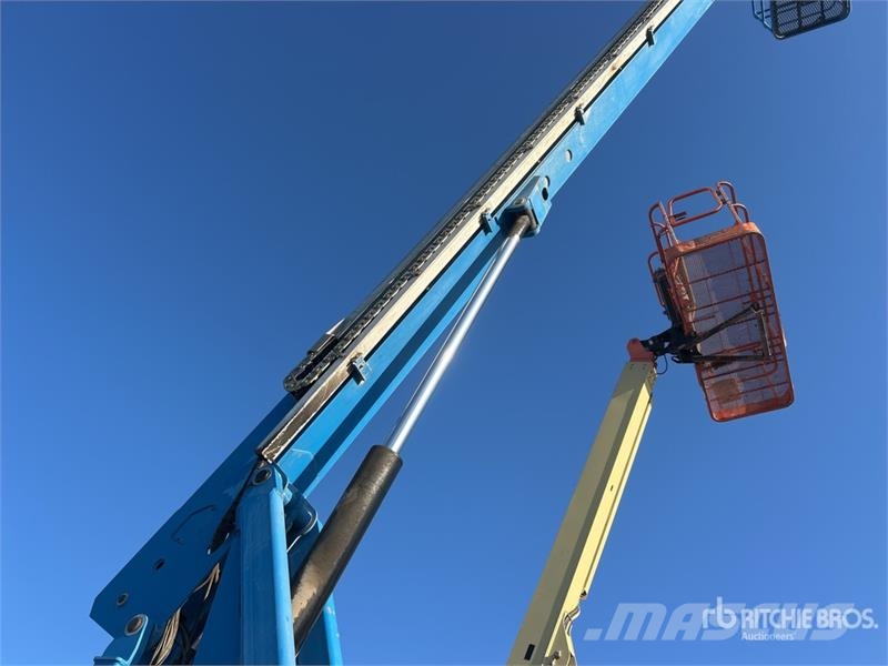 Genie S-80X 4WD Diesel Telescopic Boom Lift Teleskopbühnen