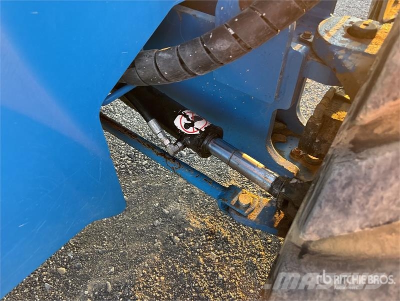 Genie S-80X 4WD Diesel Telescopic Boom Lift رافعات سلة تلسكوبية