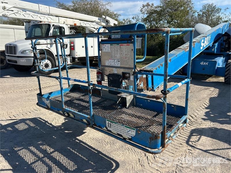Genie S-80X 4WD Diesel Telescopic Boom Lift Teleskopiskie pacēlāji