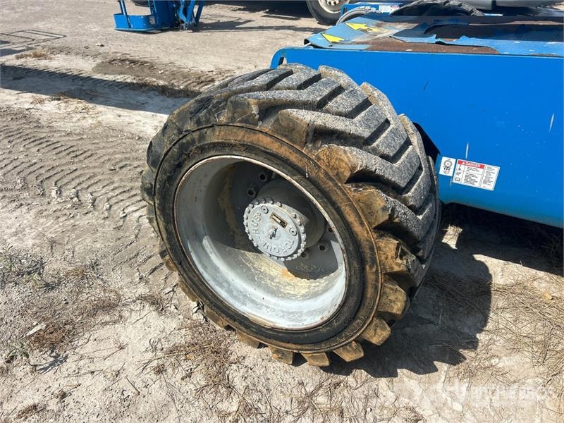 Genie S-80X 4WD Diesel Telescopic Boom Lift Teleskopiskie pacēlāji
