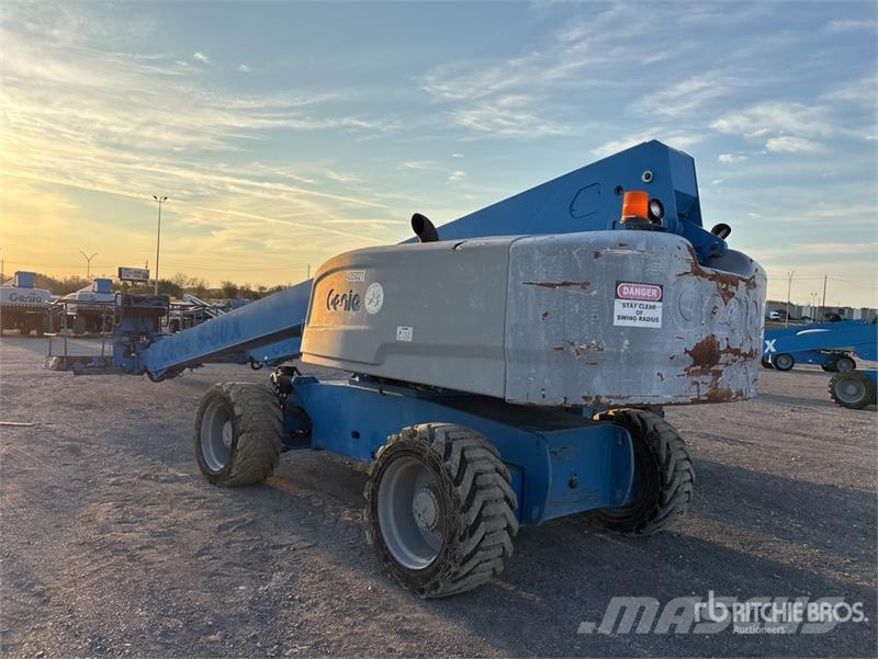 Genie S-80X 4WD Diesel Telescopic Boom Lift رافعات سلة تلسكوبية