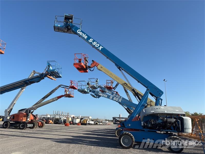 Genie S-80X 4WD Diesel Telescopic Boom Lift Telescopic boom lifts