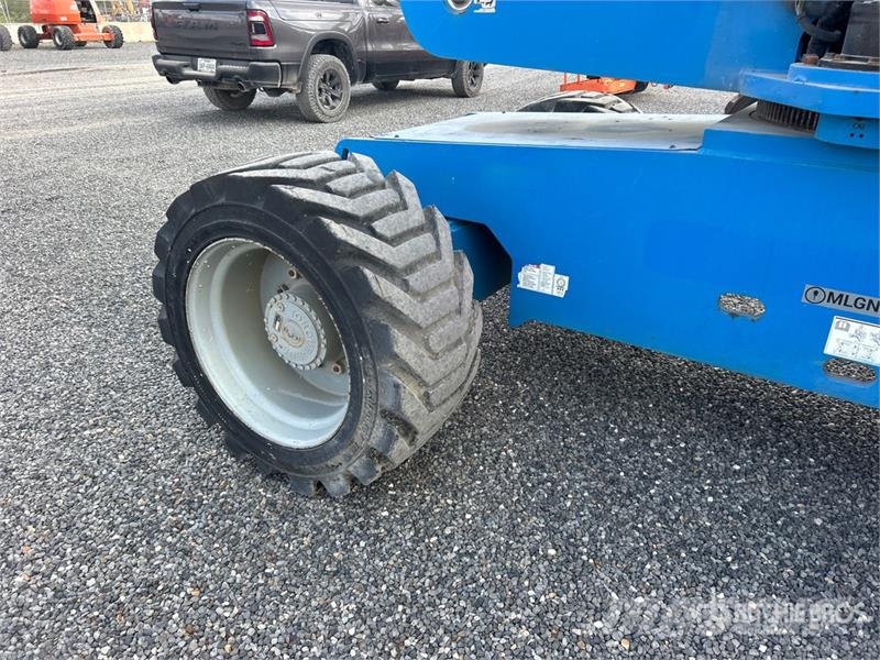 Genie S-80X 4WD Diesel Telescopic Boom Lift Piattaforme a braccio telescopico