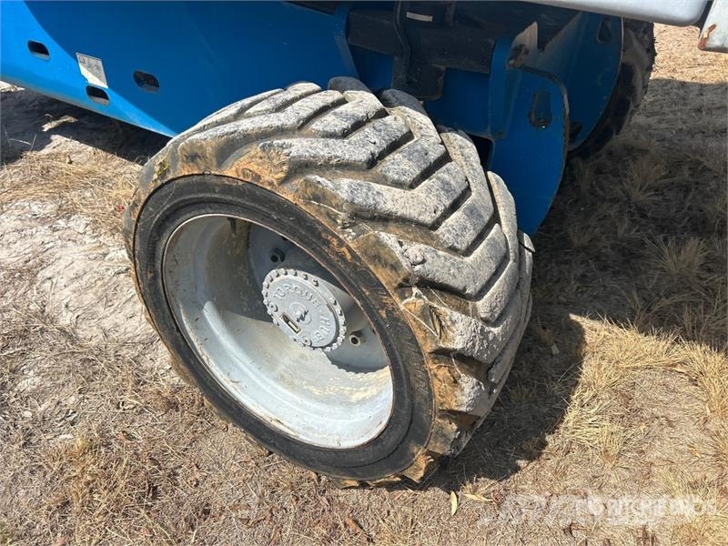 Genie S-80X 4WD Diesel Telescopic Boom Lift Teleskopiskie pacēlāji